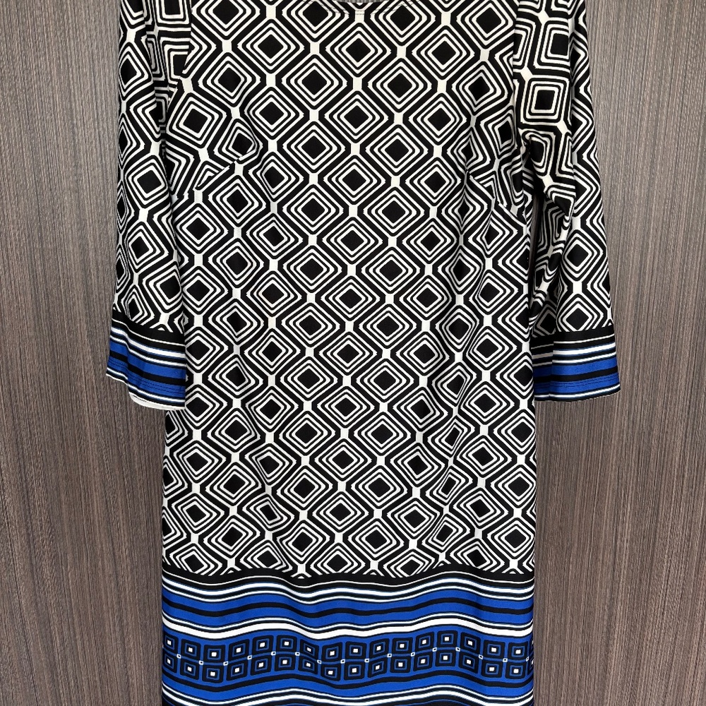 Women’s geometric dress